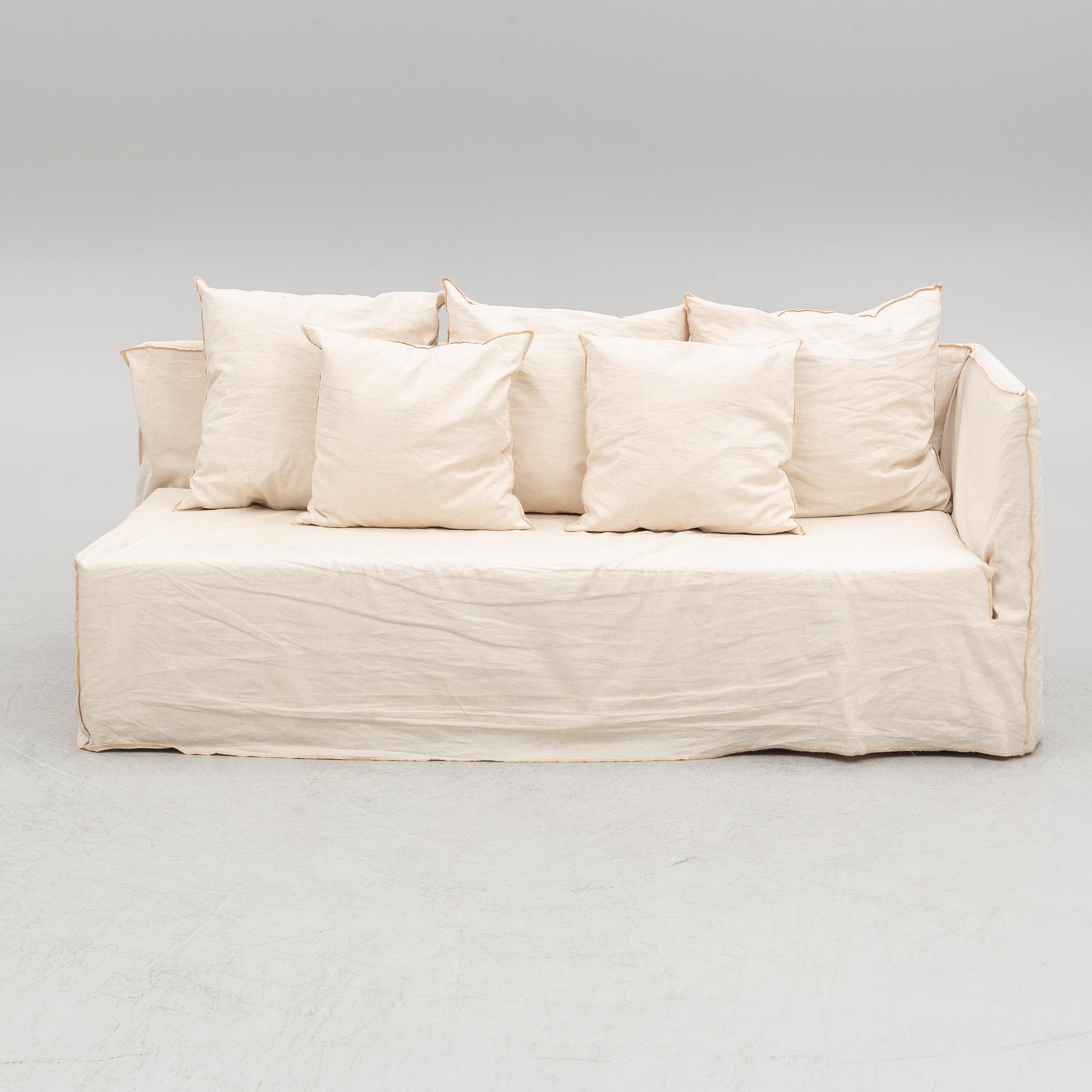 Paola Navone, sofa/daybed, "Ghost", Gervasoni, Italy.