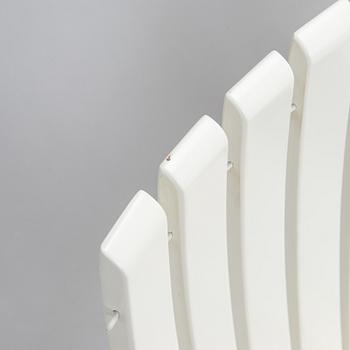 Alvar & Aino Aalto, trädgårdsmöblemang, 5 delar, "Aurinko"-serien, Artek, 2000-tal.