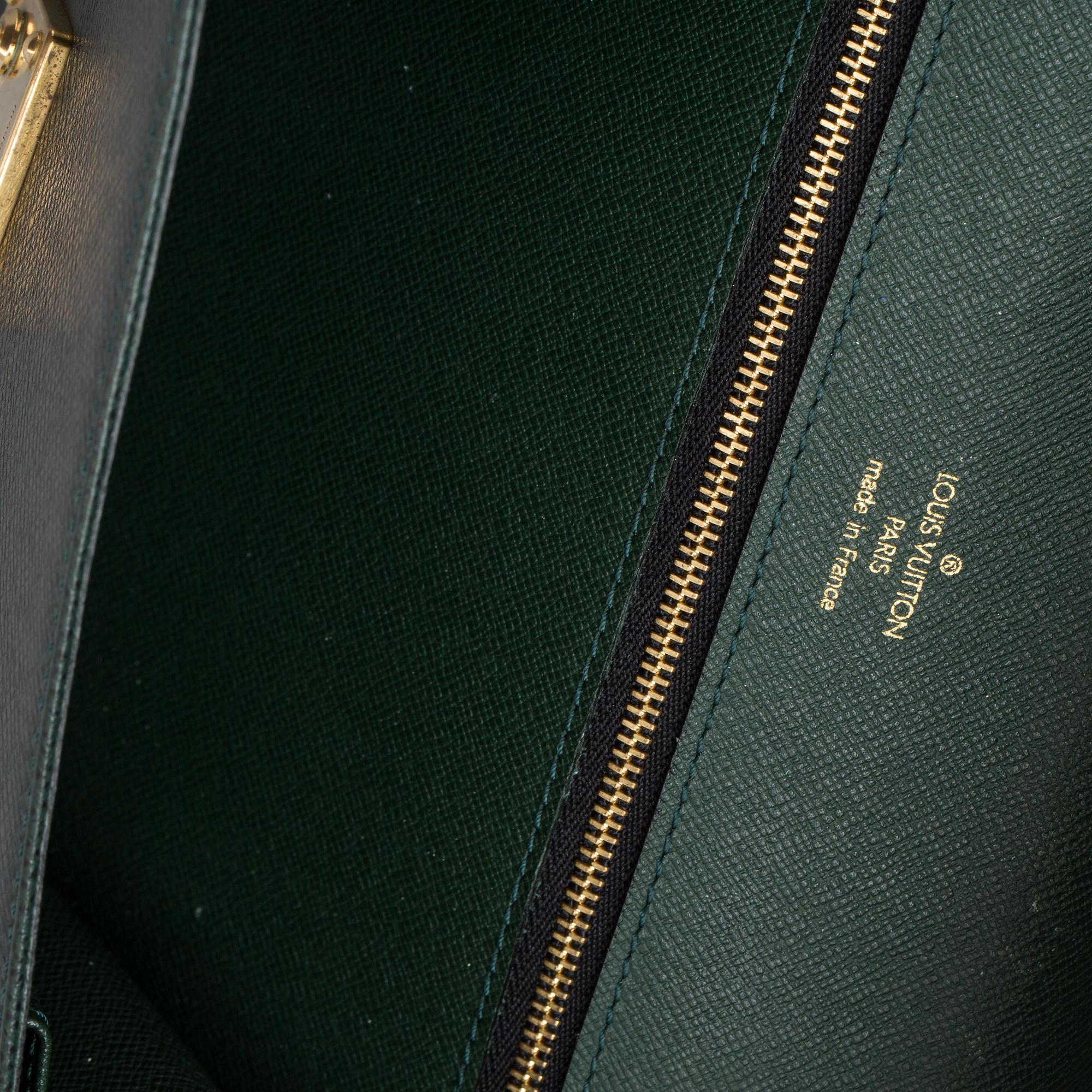 VÄSKA, "Pochette Kourad" Louis Vuitton.