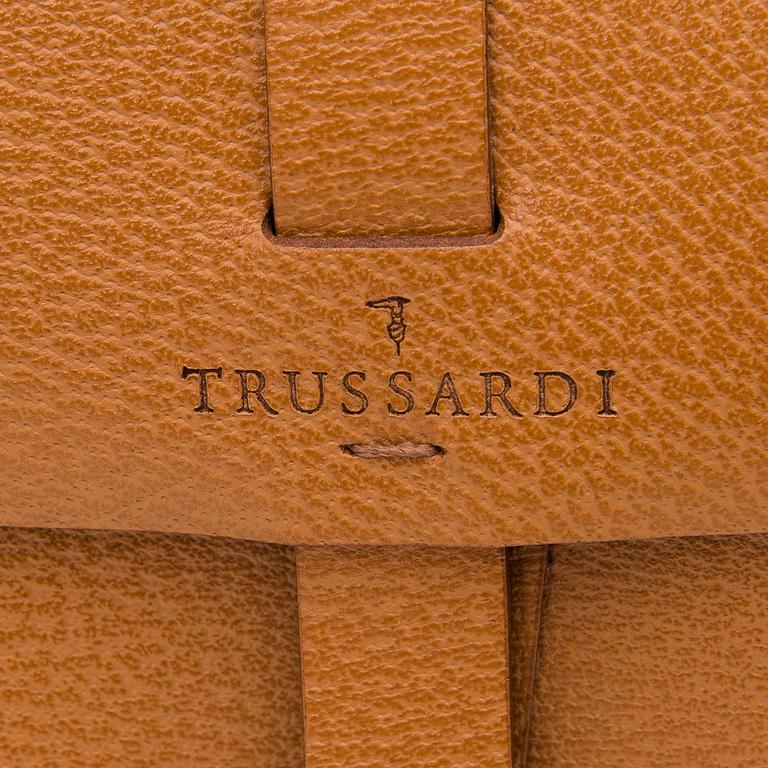 A Trussari Leather Shoulder Bag.