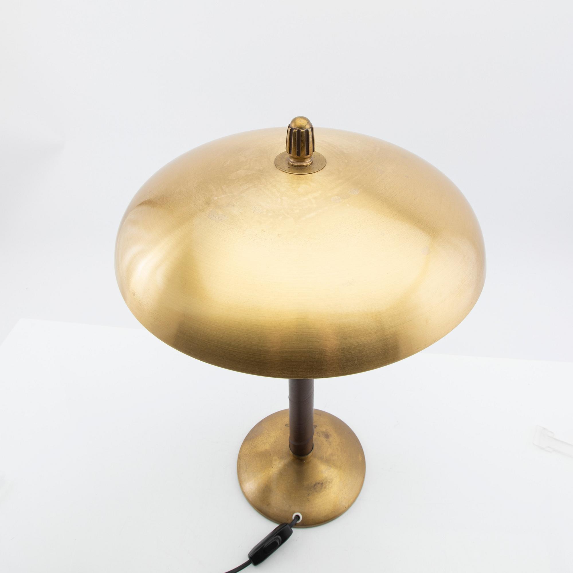 Einar Bäckström's Metal Goods Factory, table lamp, model '5013', Swedish Modern, 1940s.