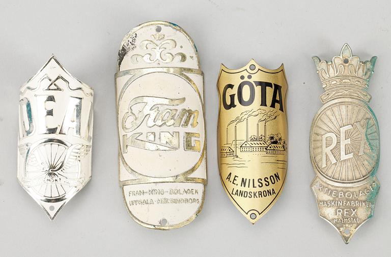 CYKELMÄRKEN, 60 st, 1900-talets första hälft.