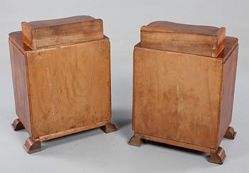 SÄNGBORD, ett par, art déco, mellaneuropa, 1900-talets andra kvartal.