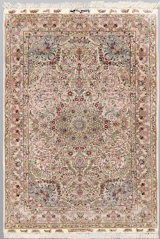 Matta, Orientalisk silke, ca 123 x 77 cm.