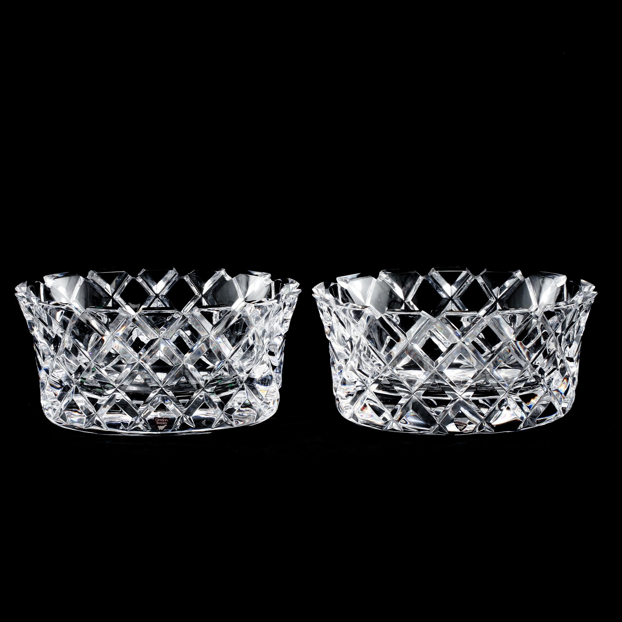 SKÅLAR, 2 st, glas, Gunnar Cyrén, Orrefors, 1900-talets andra hälft.