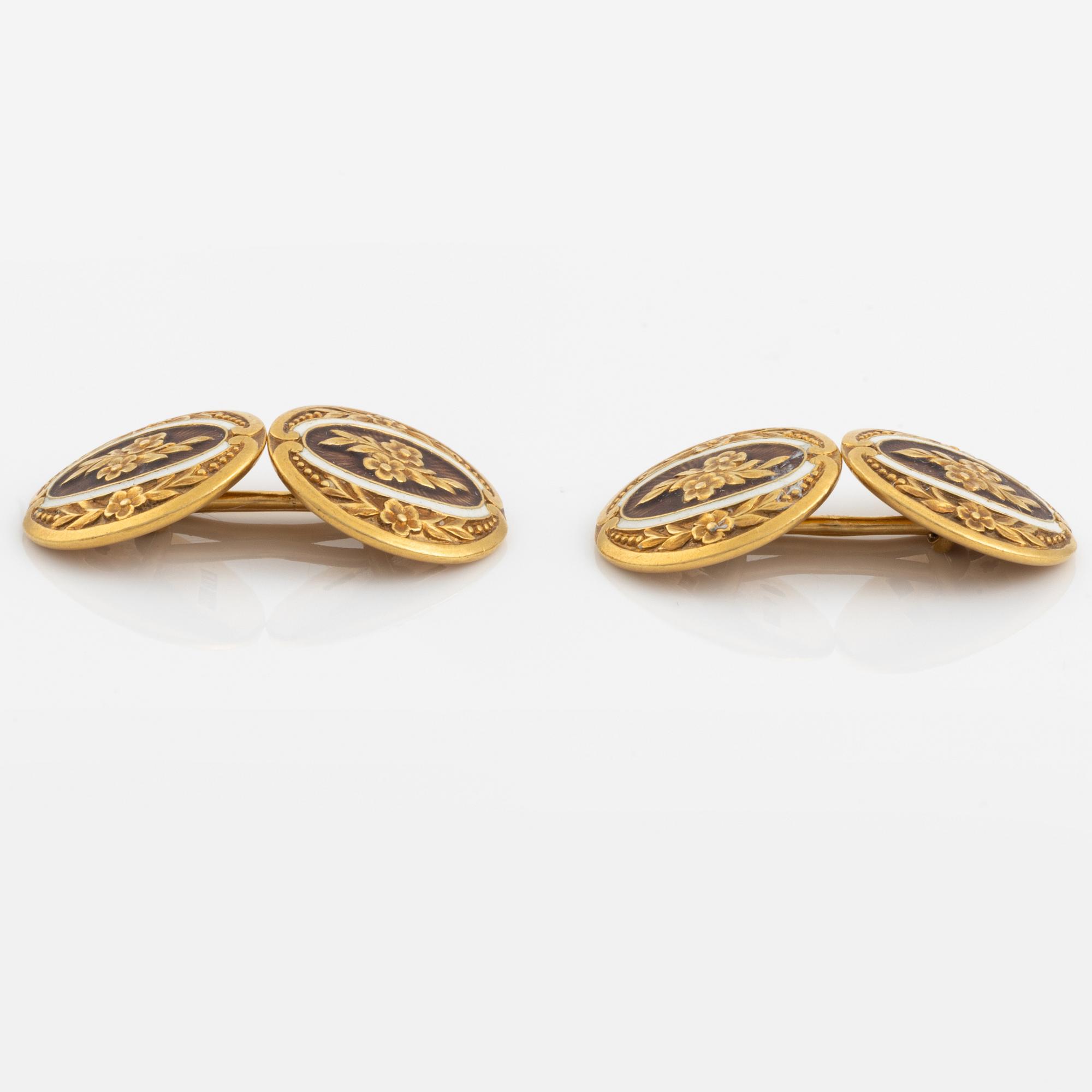 A pair of Bolin cufflinks.