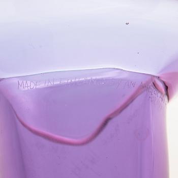 Marvin Lipofsky, A signed glass sculpture made in Nuutajärvi Glasworks, Finland 1970. With dedication.