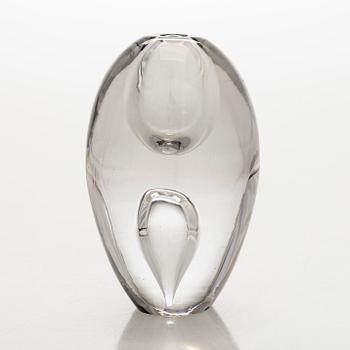 Timo Sarpaneva, a 'Teardrop' glass sculpture, model 3575, signed Timo Sarpaneva Iittala.