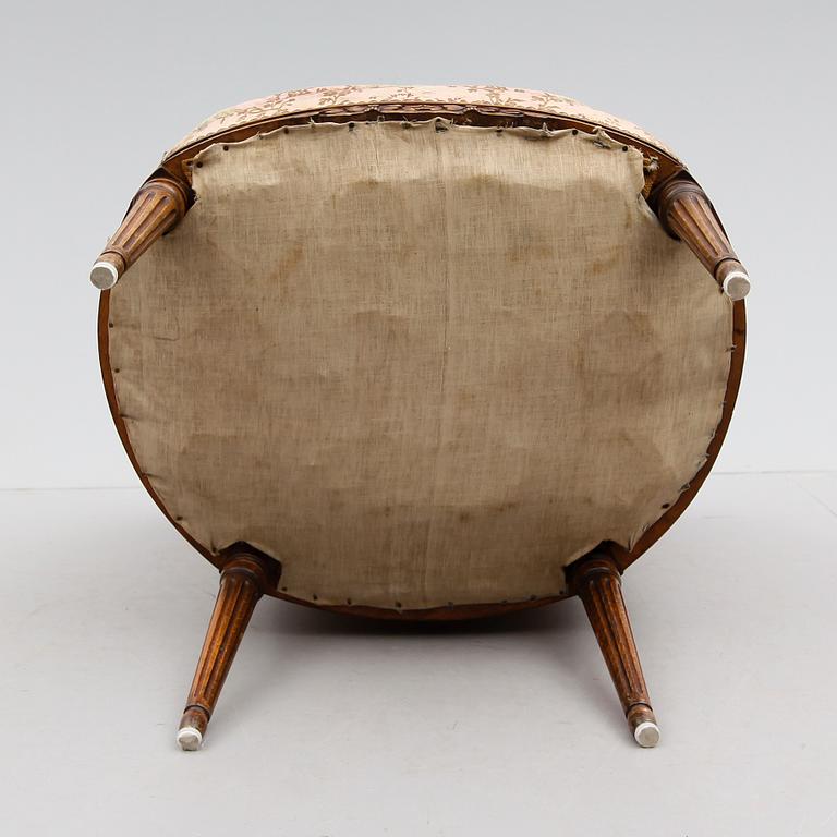 BERGÈRE, Louis XVI-stil, 1900-talets första hälft.