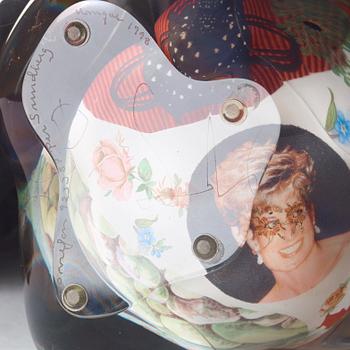 Per B. Sundberg, a 'fabula' vase, Orrefors, Sweden 1998.