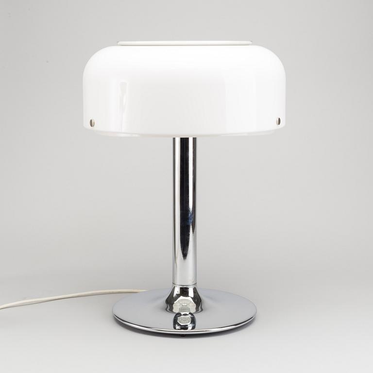 A TABLE LAMP "KNUBBLING" ATELJÉ LYKTAN.