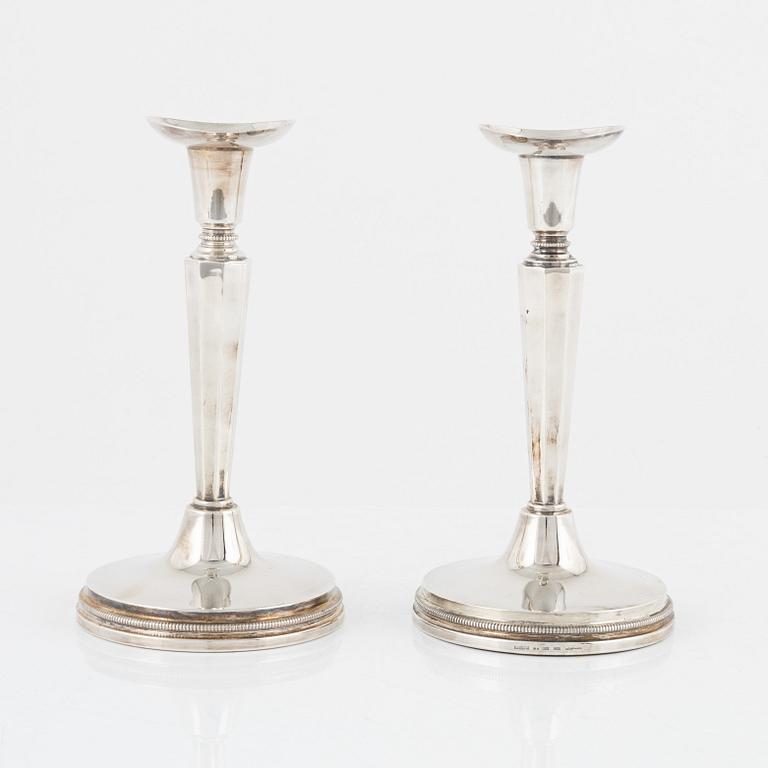 Eric Löfman, ljusstakar, ett par, silver, MGAB Uppsala, 1977.