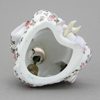 NICKEDOCKA, porslin, meissenlikande märke, 1900-tal.