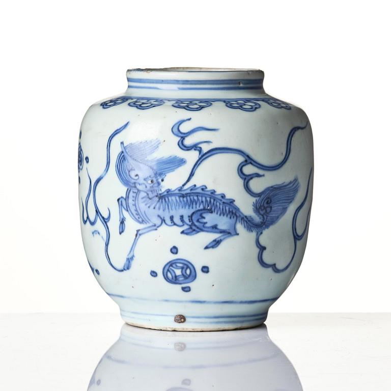 A blue and white jar, Ming dynasty, Jiajing (1522-1566).