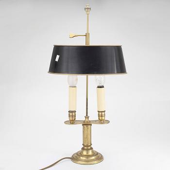 BORDSLAMPOR, 2 st, empirestil, 1900-talets första hälft.