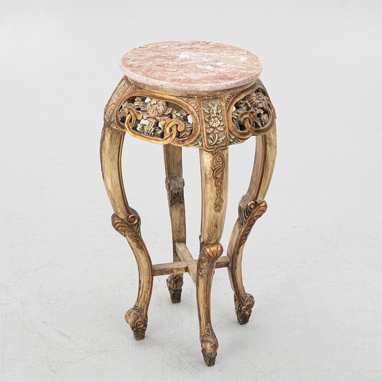 Piedestal, 1900-talets andra hälft.