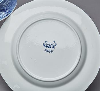 MATSERVIS, c:a 50 delar, flintgods, "Skåne", Rörstrand.