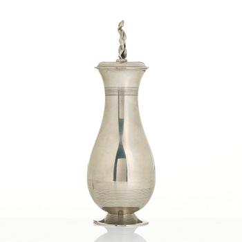 Sylvia Stave, a lidded vase model 5295, C.G. Hallberg, Stockholm, 1931.