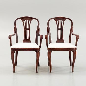 Karmstolar, ett par Thonet, 1900-talets början.