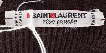 CAPE, Yves Saint Laurent.