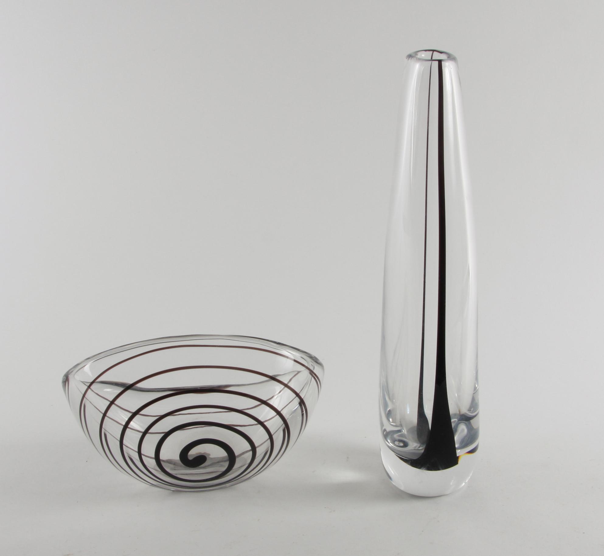VAS och SKÅL, glas, Vicke Lindstrand, Kosta, sign.