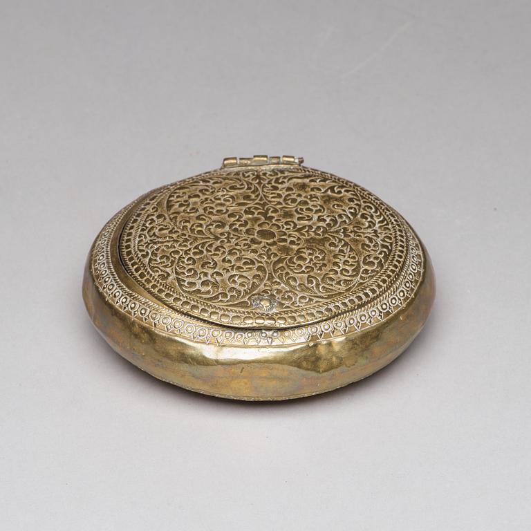 Two Tibetan travel shrines and a box with cover, 19th Century or later.