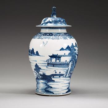 A blue and white jar with cover, Qing dynasty, Jiaqing (1796-1820).