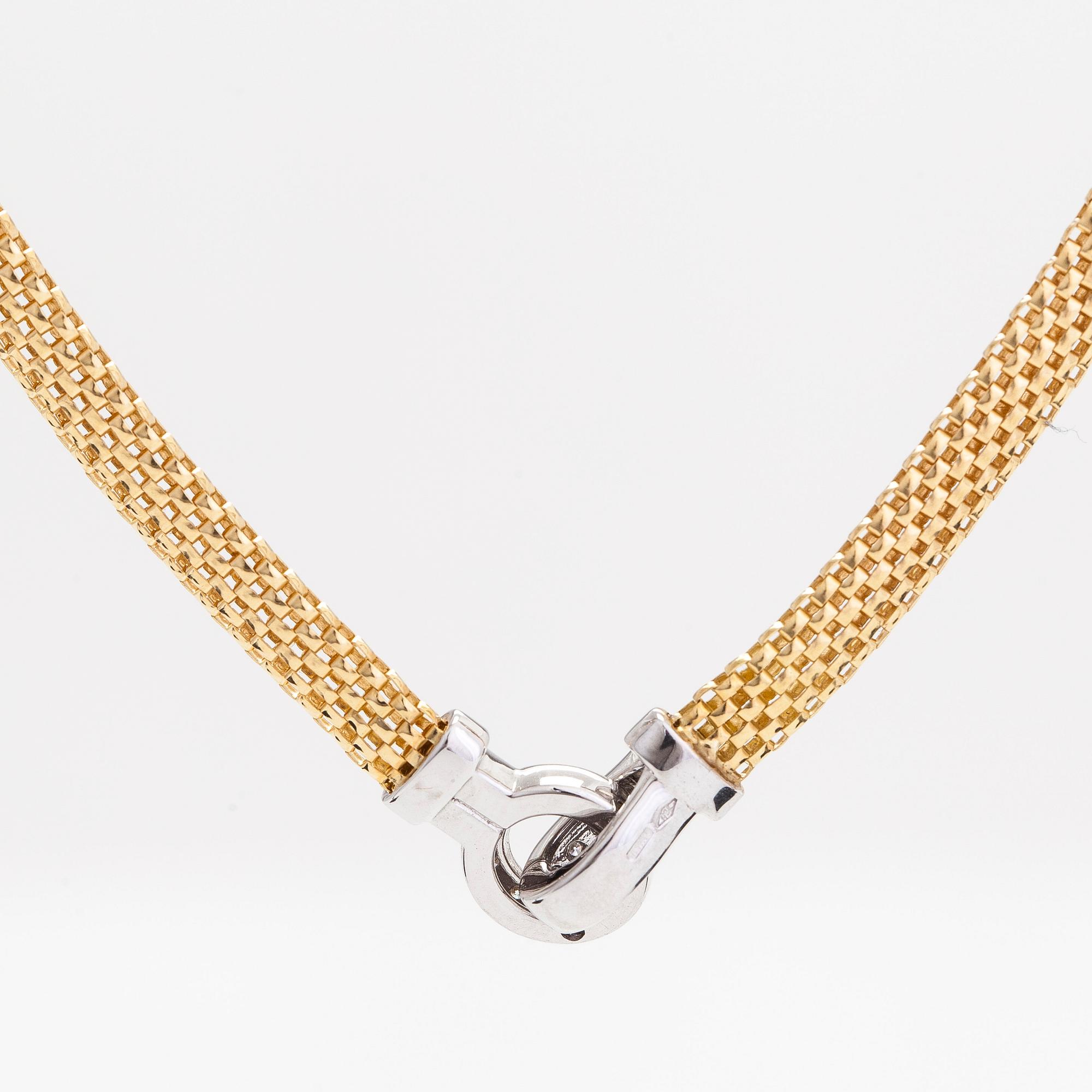 Halsband, 18K guld/vitguld, diamanter totalt ca 0.21 ct, Italien.