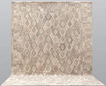 A Kilim carpet, ca 391 x 311 cm.