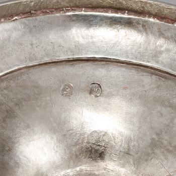 LJUSSTAKAR, ett par snarlika, silver, delvis Budapest, 1826 samt 1900-tal. Vikt ca 333 g.