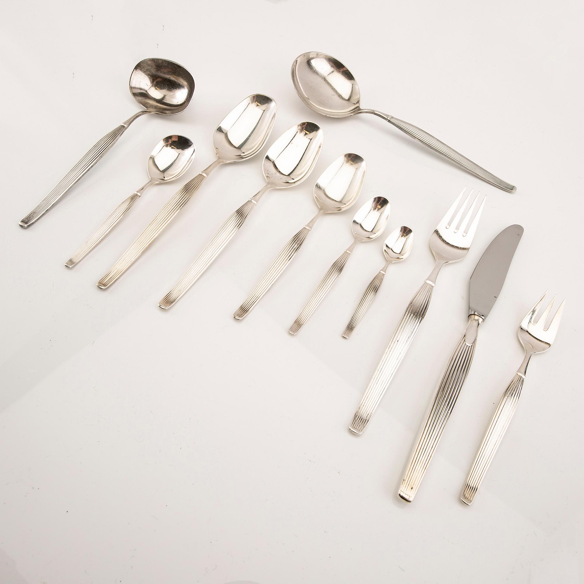 Henning Seidelin, cutlery set 78 pieces "Savoy" silver-plated for Frigast Denmark from the 1960s.
