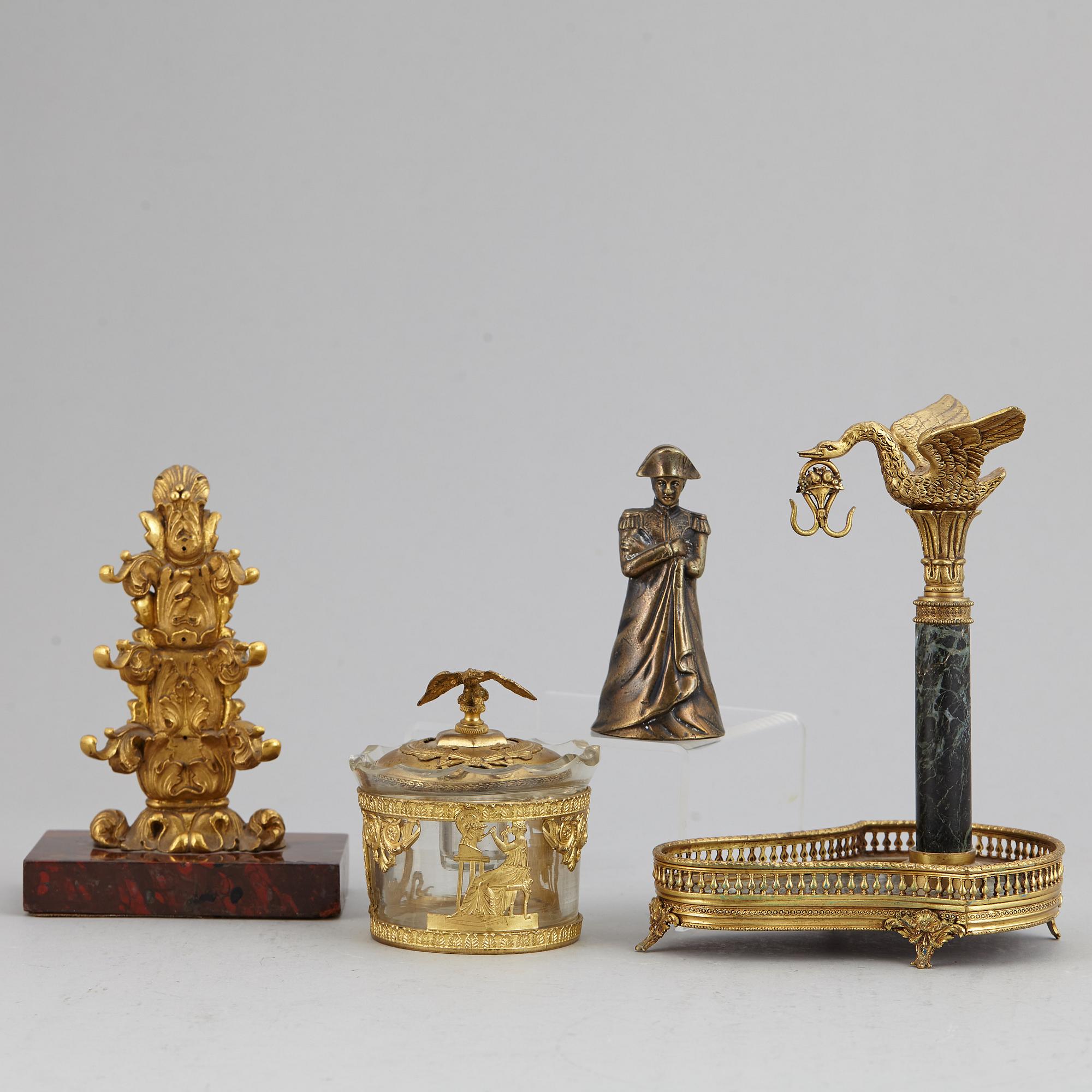 PRYDNADSFÖREMÅL, 4 st, 1800/1900-tal.