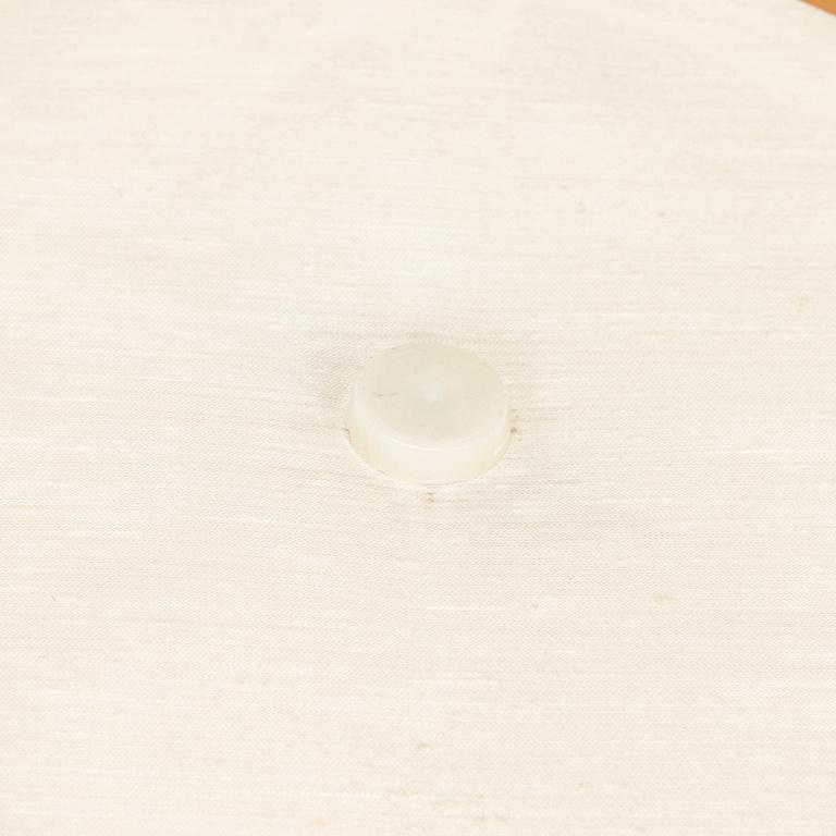 Lisa Johansson-Pape, pöytävalaisimia, 2 kpl, malli 46-017, Stockmann Orno 1960-luku.