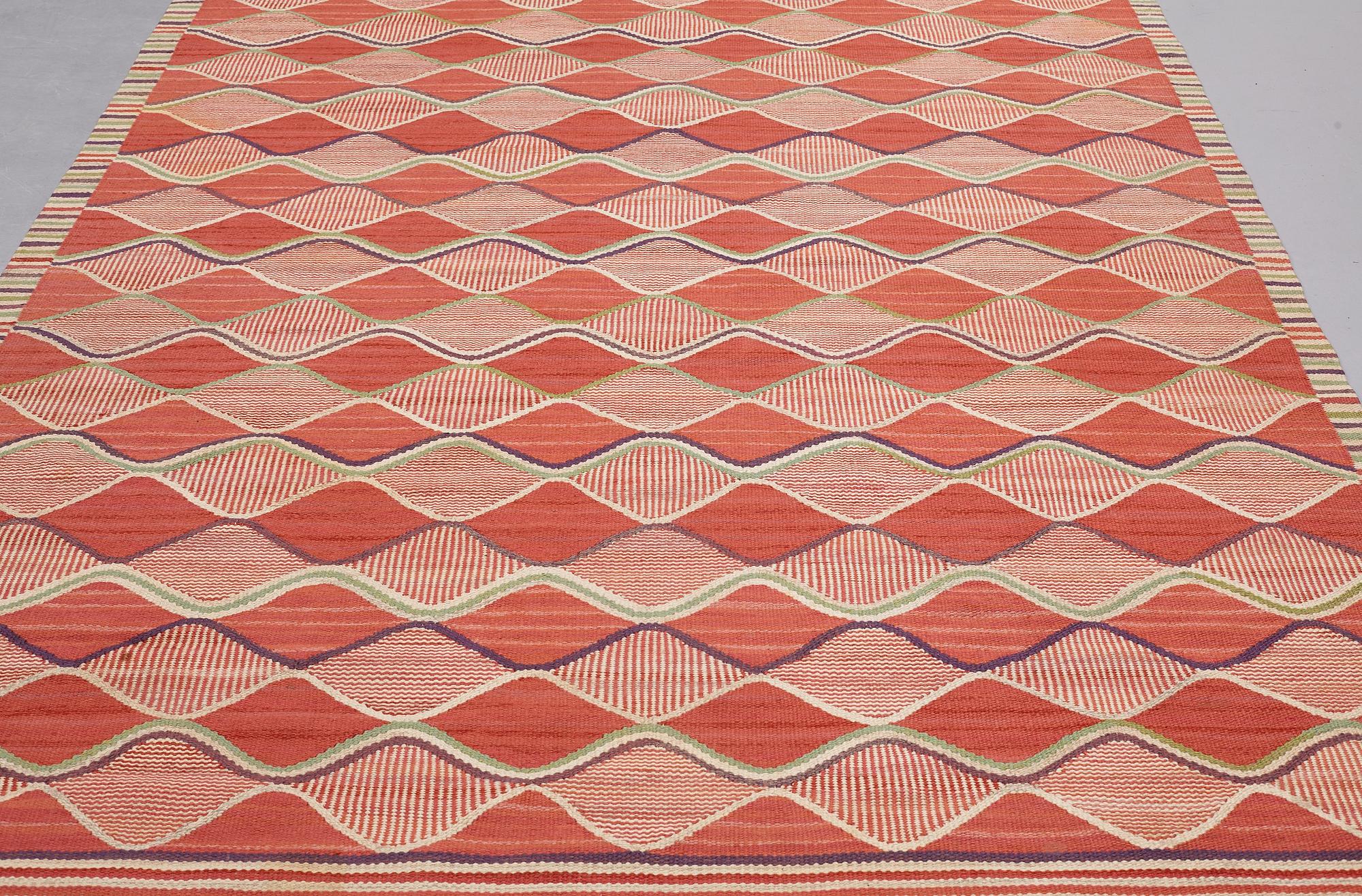 Barbro Nilsson, MATTO, "Rödspättan", flat weave, ca 313,5 x 203 cm, signed AB MMF BN.
