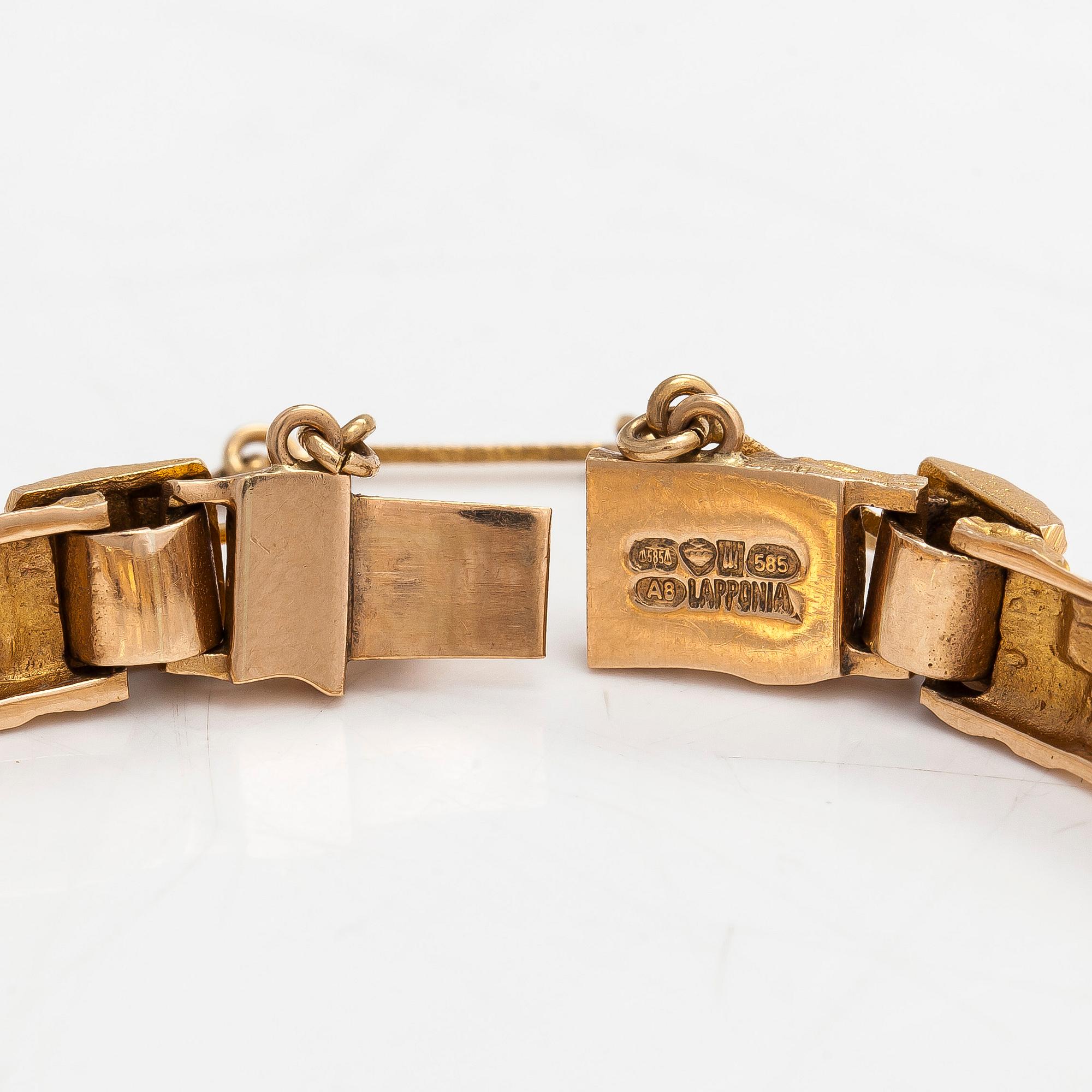 Björn Weckström, A 14K gold 'Jotos' bracelet for Lapponia, 1978.