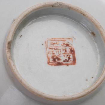 A group of four Chinese porcelain bowls and two jars with covers, 19th century/around 1900.