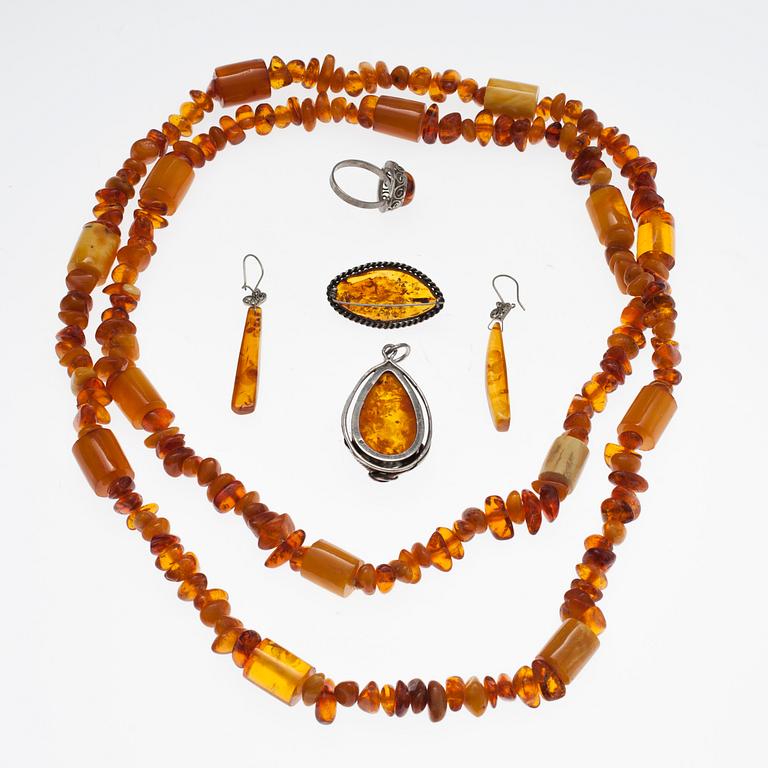 BÄRNSTENSMYCKEN, 5 st. 1900-talets slut.