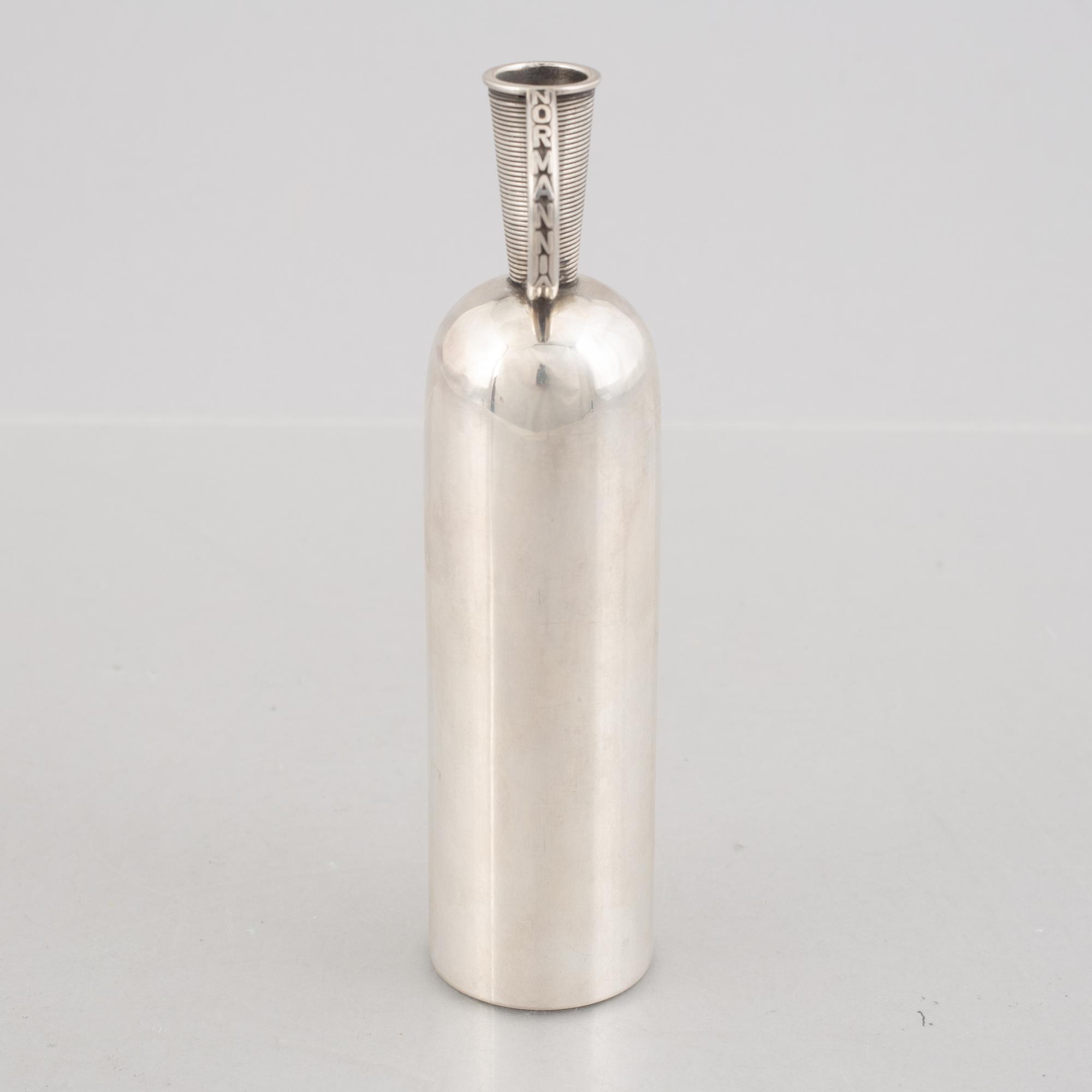 Svend Weihrauch, vas med hänkel, sterlingsilver, Franz Hingelberg, Århus.