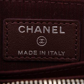 LOMPAKKO, Chanel.