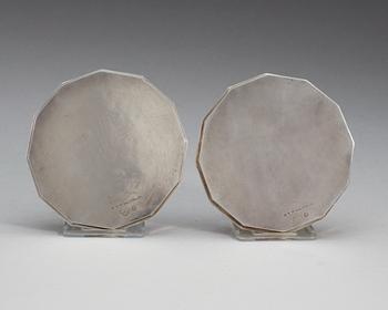 WIWEN NILSSON, coasters ett par, Lund 1971, sterling.