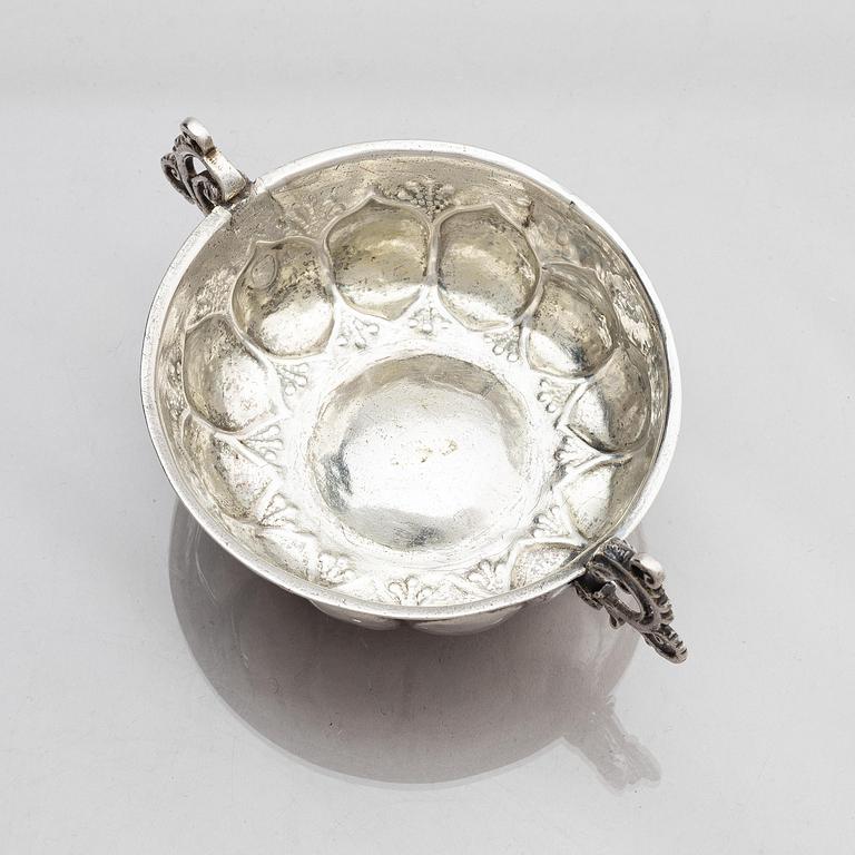 Johan Wallman, brännvinskål, silver, Varberg 1719. Barock.