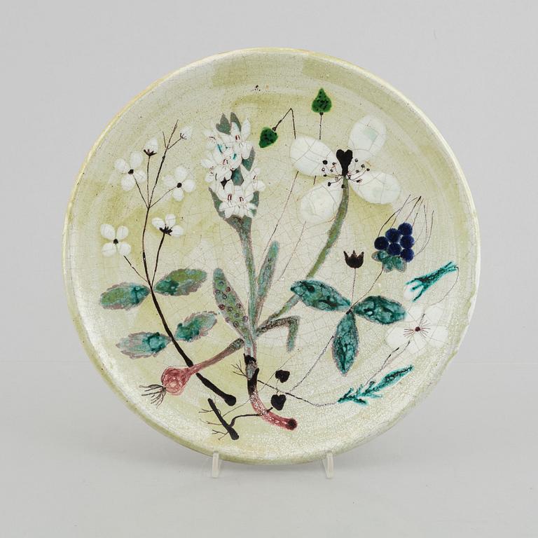 Gocken Jobs, a ceramic plate, signed and dated 1938.