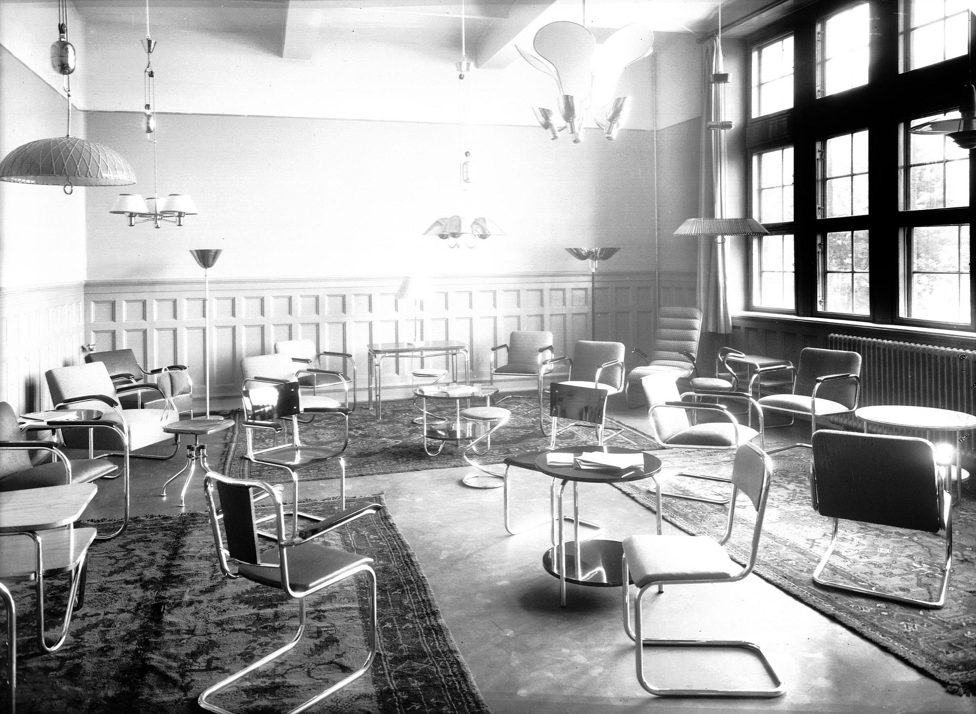 Carl-Axel Acking, a rare ceiling lamp model 982, Bröderna Malmströms Metallvarufabrik, Malmö, 1950s.