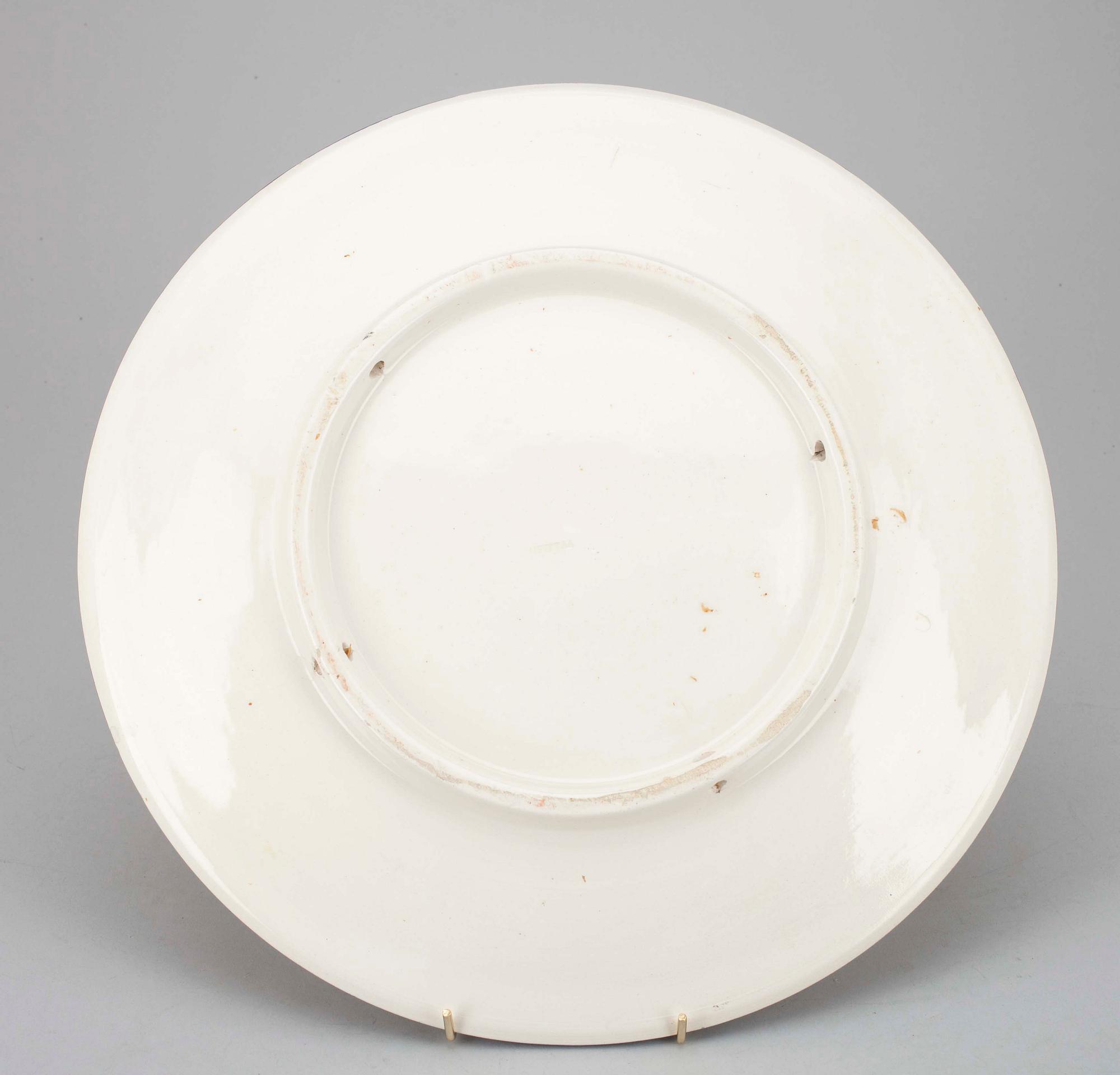 DEKORATIONSFAT, keramik, Wäinö Aaltonen, Kupittaan Savi, 1900-talets senare hälft.