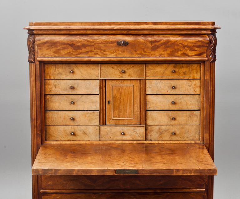 CHIFFONJÉ, nyrokoko. 1800/1900-tal.
