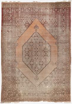 Matta, Täbriz, antique finish, ca 395 x 275 cm.