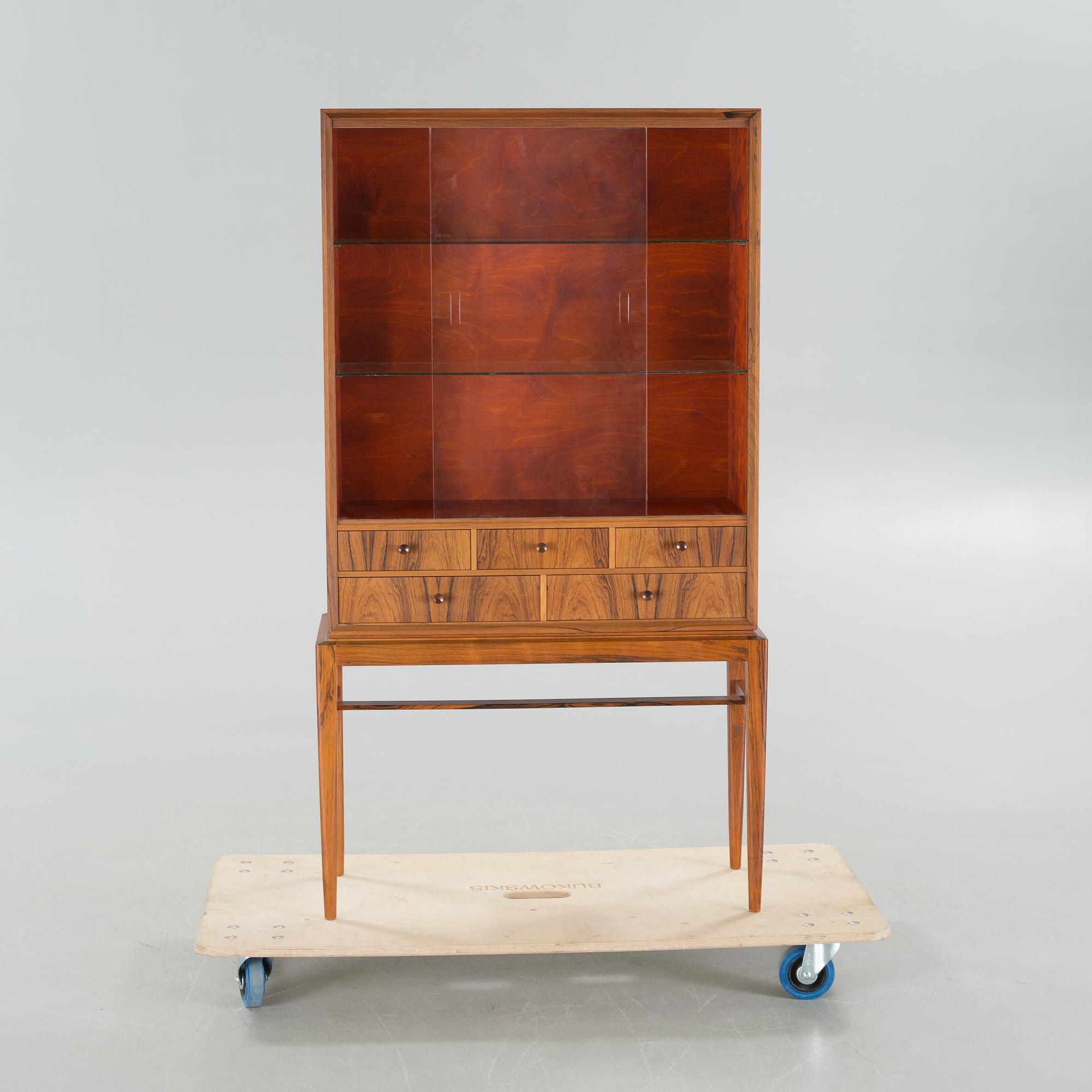 A vitrine cabinet by Svante Skogh for Seffle Möbelfabrik, second half of the 20th century. CITES-certificate.