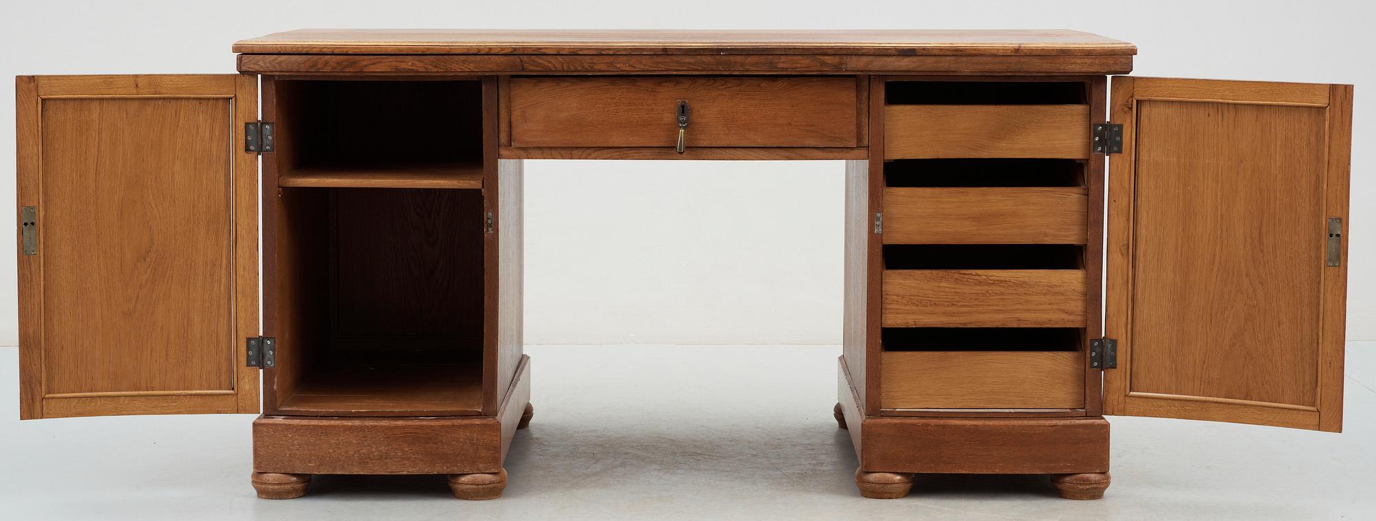 SKRIVBORD, 1920/30-tal.