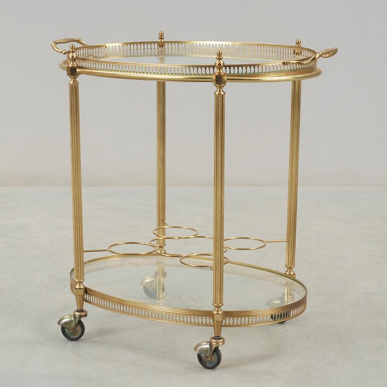 SERVERINGSVAGN, 1900-talets andra hälft.