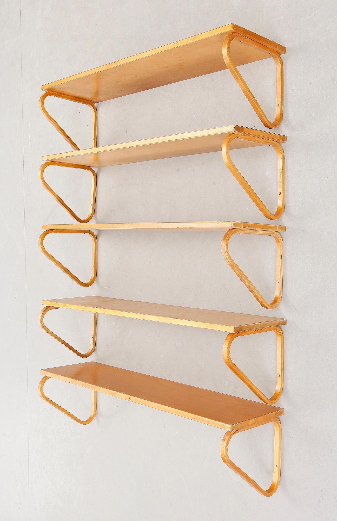 HYLLOR, 5 st,"112 B", Alvar Aalto. Modellen formgiven 1936.
